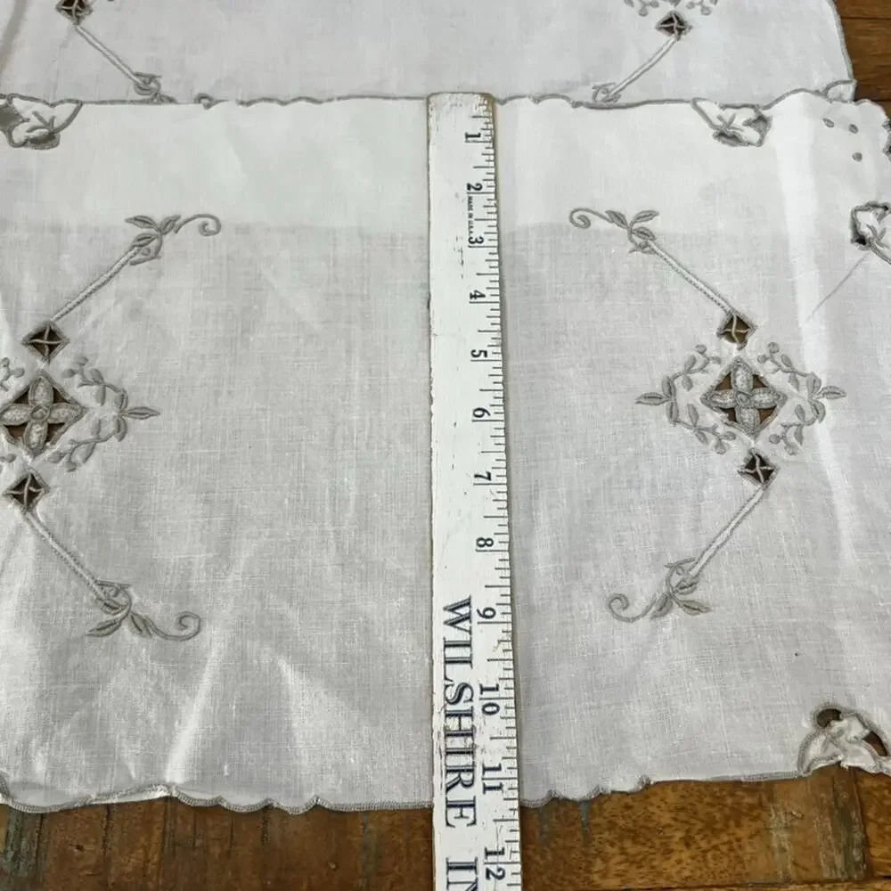 Placemat Set of 4 11 x 17